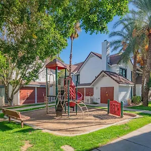Apartment Metro Phx Studio Full Kitchen Long Term Discounts, Phoenix