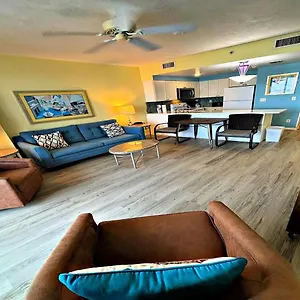 Apartment Vacation In Comfort And Luxury 1br Oceanfront -wyndham Ocean Walk 703 United States